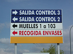 Montaje de Rótulos y Vallas Publicitarias en Madrid.